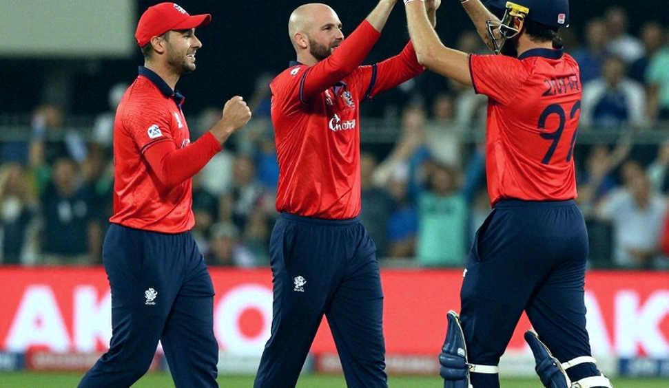 বড় স্ক্রিনের ওপাশে: সিলেটের ফ্লাডলাইট আর ডিআরএসের অসম তথ্যপ্রবাহ